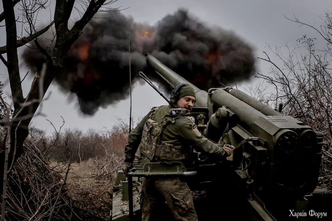 A serviceman of 24th Mechanized Brigade of the Ukrainian Armed Forces fires a 2s5 Hyacinth-s self-propelled howitzer towards Russian troops at a front line.