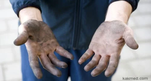 01-dirty-hands.webp