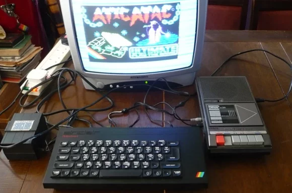 01-X-1-sinclair-zx-spectrum-plus.webp