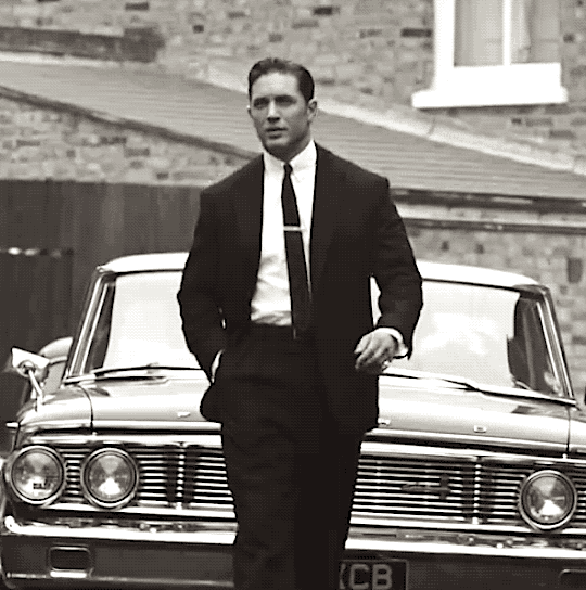 01f06942fc6a62fab3.gif