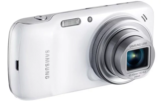02-2-Galaxy-S4-Zoom.webp