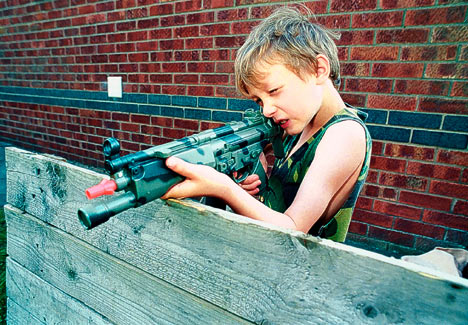 049kidwithgunDM_468x325.jpg