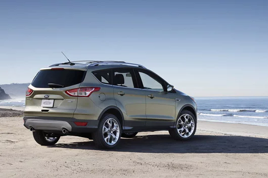 08-2013-ford-escape.webp