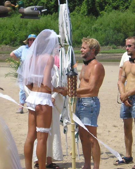 080805_marriage_vows.webp