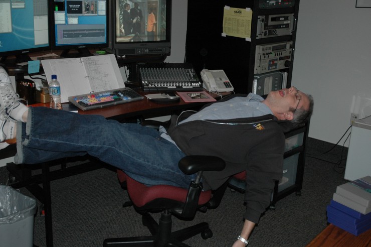 08_sleepatwork_76146.jpg