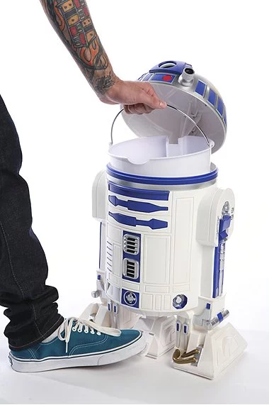 1-r2d2-trashcan.webp