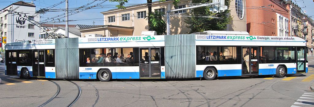 1024px-LighTram3-Linie-31-Z%C3%BCrich-Bild-1.jpg