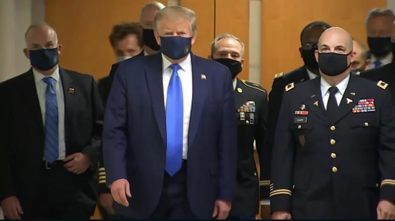 1173758-trump-mask-walter-reed-july-11-exlarge-169.webp