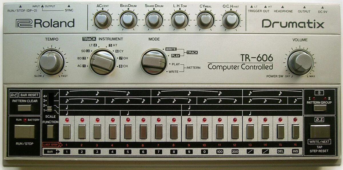 1200px-Roland_TR-606.webp