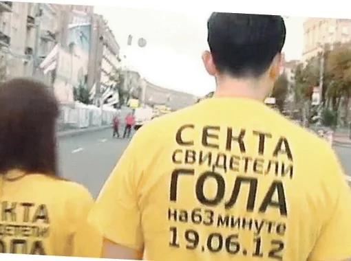 12743601.webp