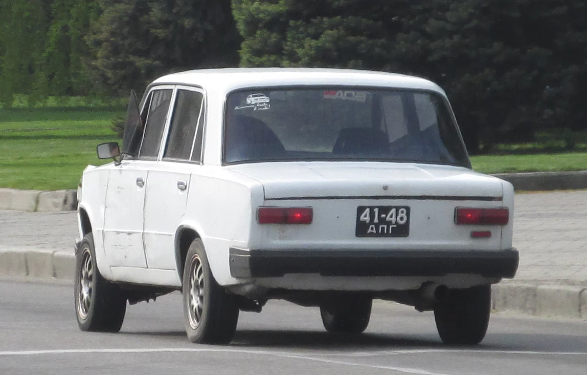 12795130.webp