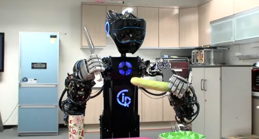 1351852448_ciros-robot.jpg