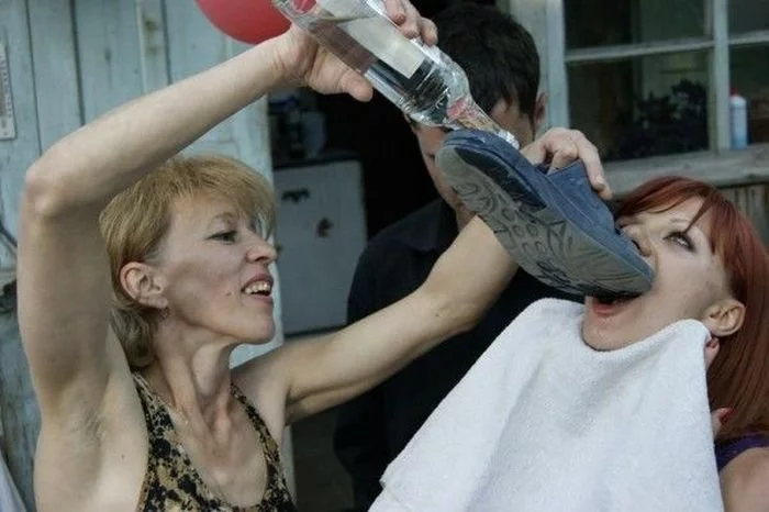 1366808798_devushki-i-alkogol-23.webp