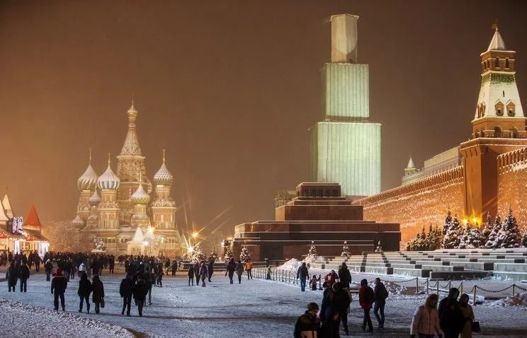 1419778656_spasskaya-bashnya.webp