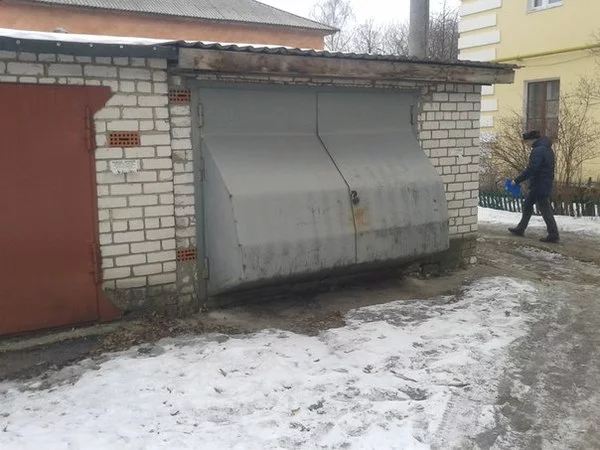 1459077385174544312.webp