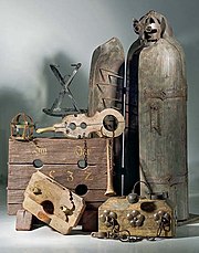 180px-Diverse_torture_instruments.jpg