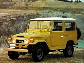 1977_Toyota_Land_Cruiser.webp