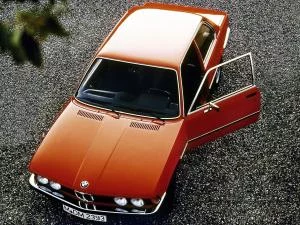 1980%20BMW%20315%20001.webp