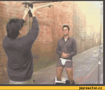1f52e2fd60d201313.gif