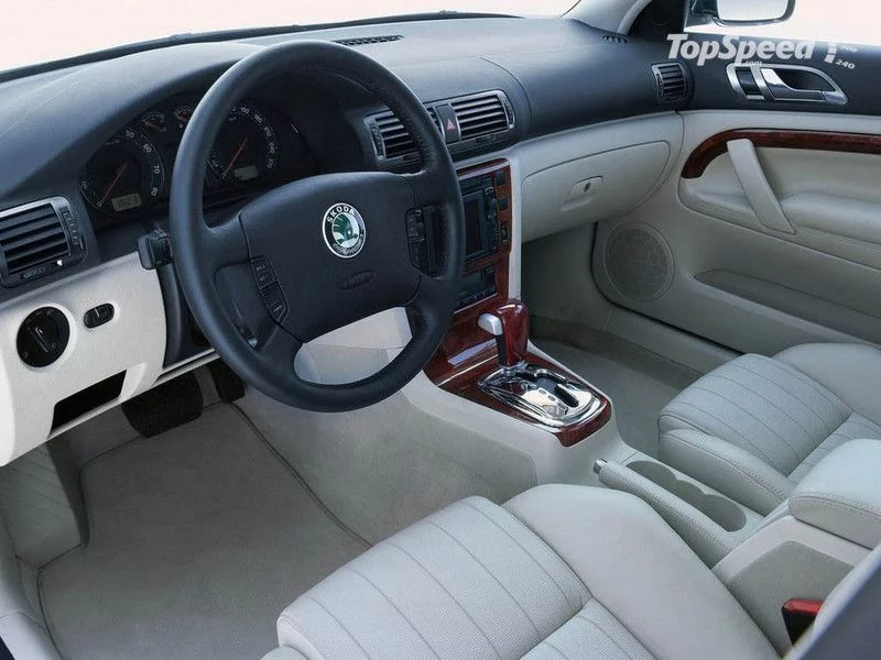 2003-skoda-superb-35w.webp