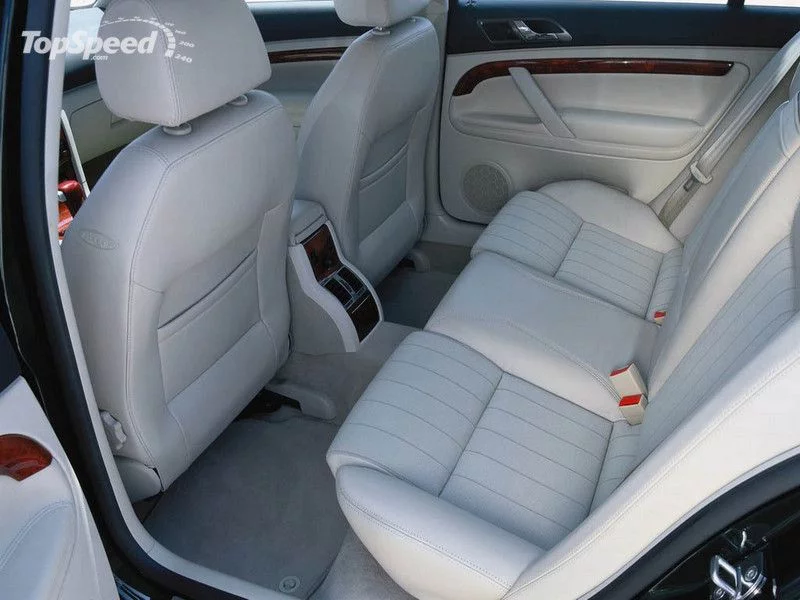 2003-skoda-superb-36w.webp