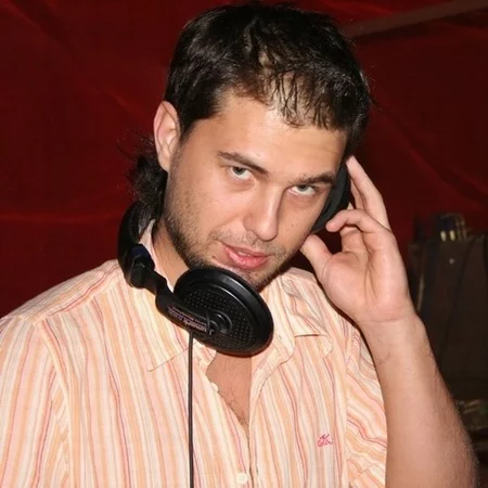 20070510-DJ_Chen_spb.webp
