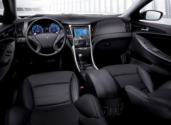 2011HyundaiSonata3.webp