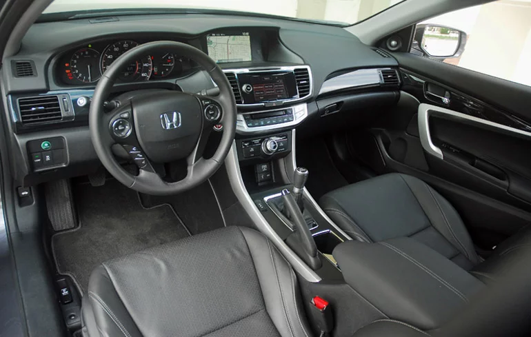 2013-Honda-Accord-V6-Coupe-Dashboard-Done-Small.webp