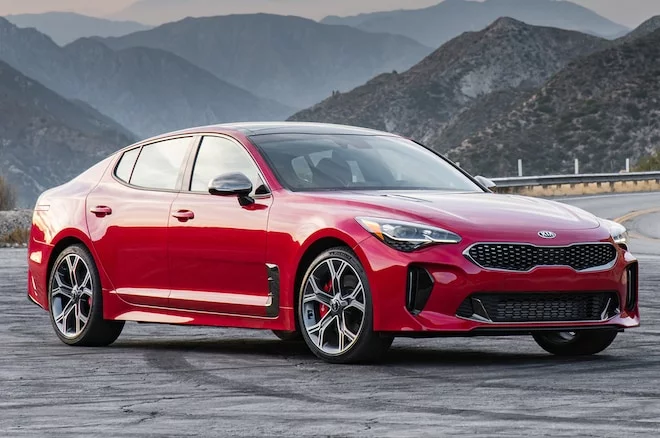 2018-Kia-Stinger-GT-front-three-quarter.webp
