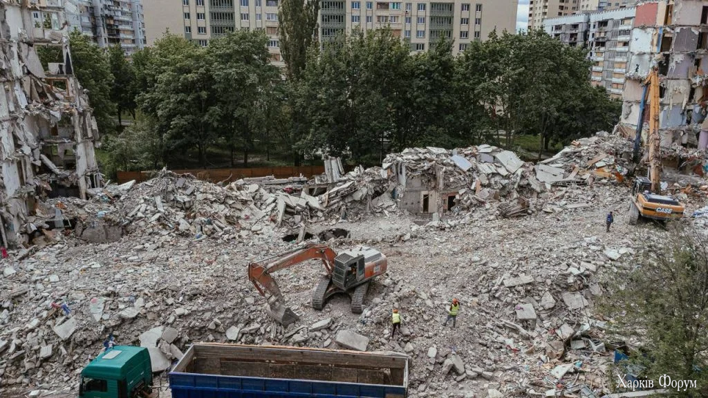 Зруйновані будинки у Харкові