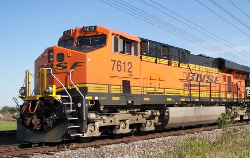 218d27cef154d6437e692cb2e05b3c99.webp