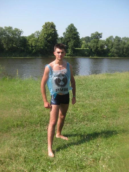 2194378.webp