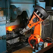 220px-Automation_of_foundry_with_robot.webp