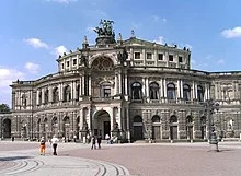 220px-Dresden-Semperoper.04.webp