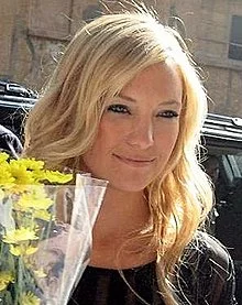 220px-Kate_Hudson_2006_cropped.webp