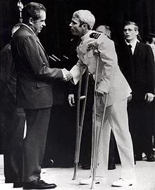 220px-Nixon_McCain.webp