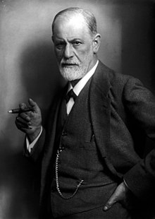 220px-Sigmund_Freud_LIFE.jpg