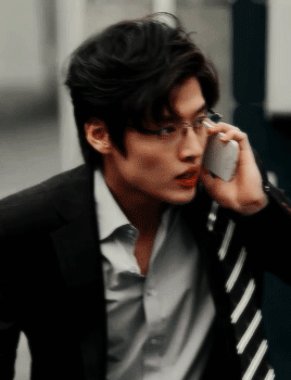 22de4241337702a487b74e3e8b1c7119a2929451.gif