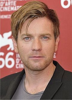 240px-Ewan_mcgregor_cropped.jpg
