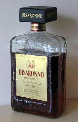 250px-AmarettoDisaronno.webp