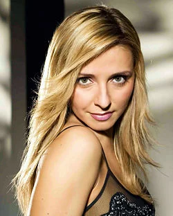 250px-Tatyana_Navka-edit.webp