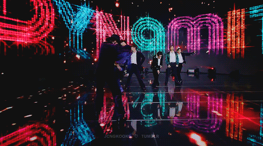 2574454666ae846964e7daafb37c5a910988bedc.gif