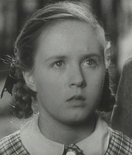 267px-Ekaterina_Derevschikova_1942.jpg