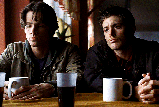 2a0e11a2728fbc35e9fa7ee9e2682ee9a6fd4733.gif