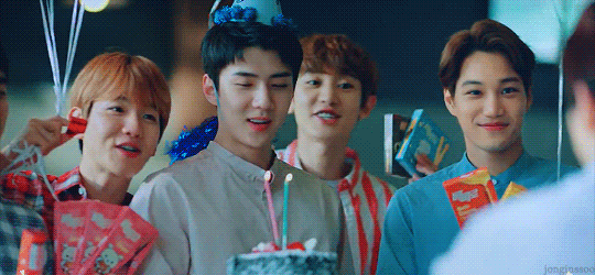 2b4392a9276cacd6.gif