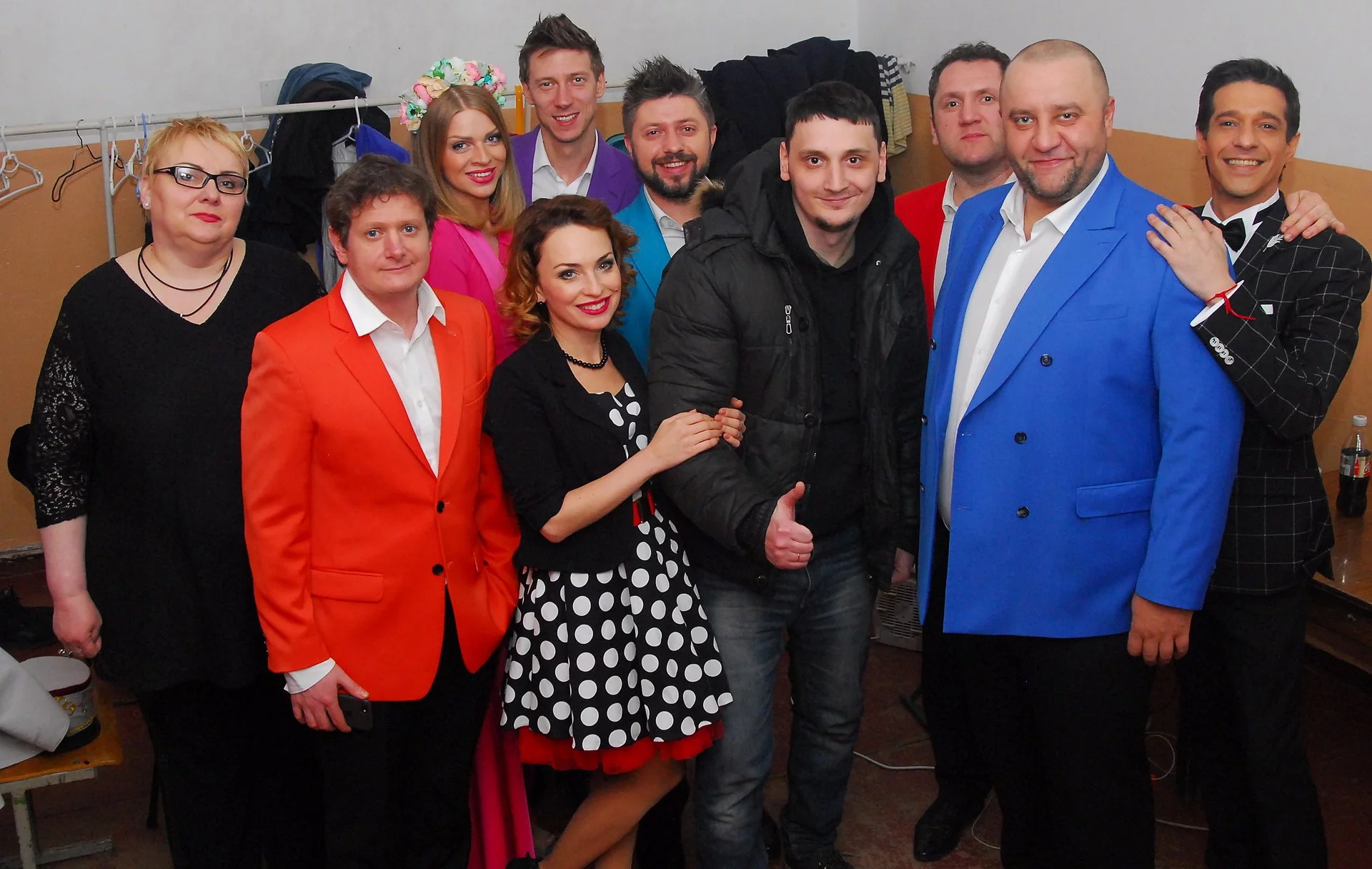 2bcejh.webp