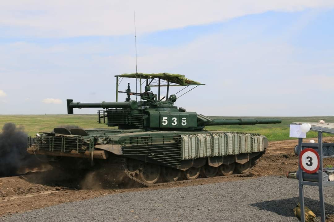 3-B81-EB20-C6-F8-4-F7-B-A9-D7-2-B40-D29-F6-DAE.jpg