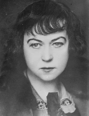 300px-Alexandra_Kollontai.webp