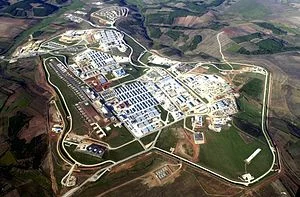 300px-Camp_bondsteel_kosovo.webp