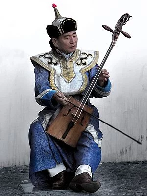 300px-mongolian_musician.webp